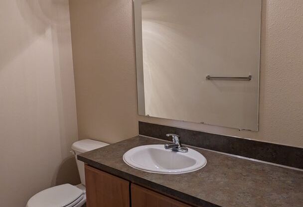 2 beds, 2 baths, 994 sqft, $1,425, Unit E301