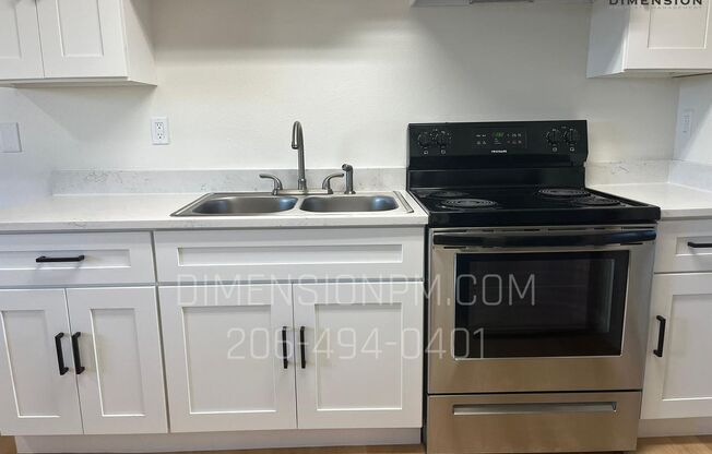 1 bed, 1 bath, 303 sqft, $795, Unit Unit 211