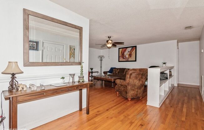 Long or Short term , NO HOA, fully furnished rental in SC!