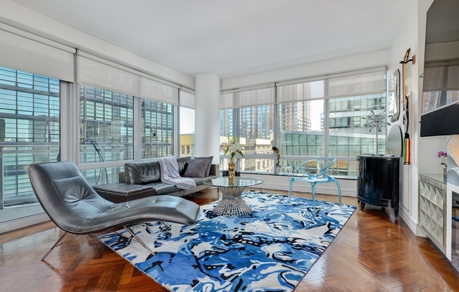 1 Avery Street