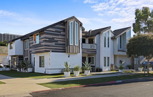 850 N. Van Ness Avenue Apartments