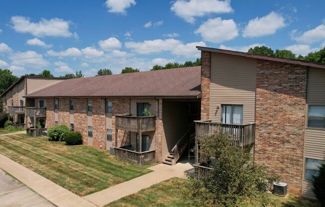 2 bedroom 1 bathroom Apartment in Ozark - Country setting just minutes from town