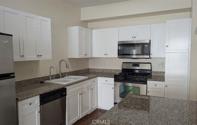 2 beds, 2 baths, 1,042 sqft, $3,300, Unit 315
