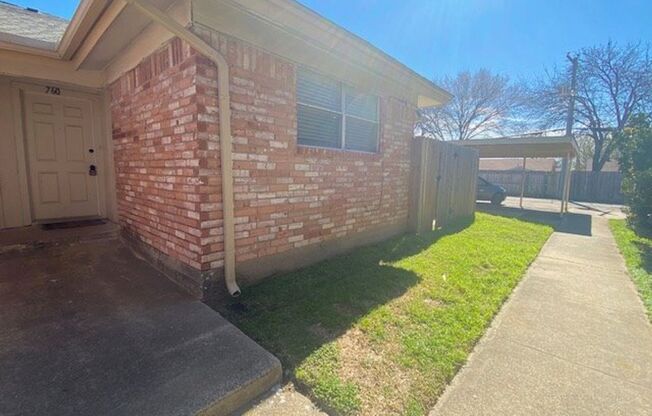 Updated four-plex unit in Hurst in HEB ISD