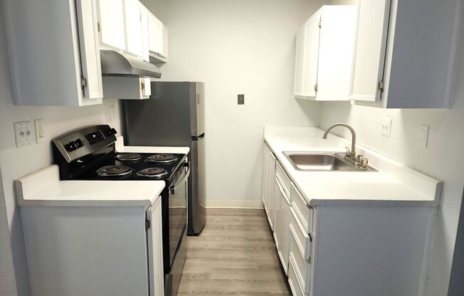 Kent Riviera Apartments