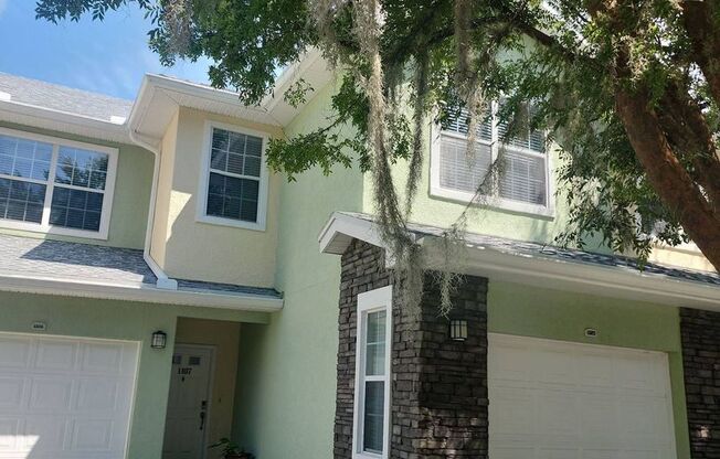 Cottages of Winding Creek - Lovely Furnished 3 Bedroom 2.5 Bath- 7 or more-month Lease