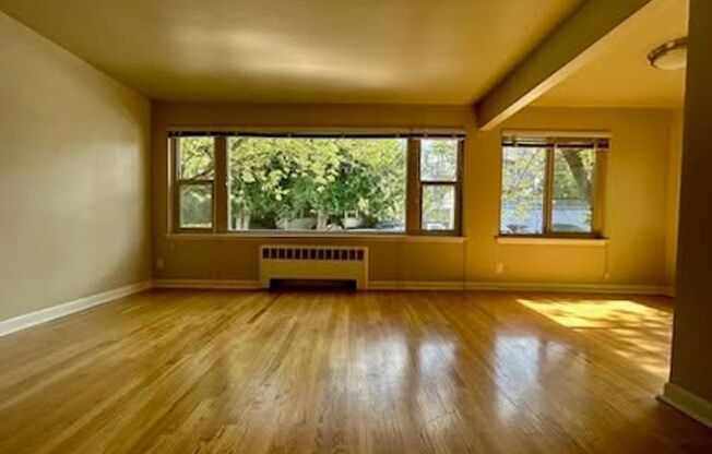 1 bed, 1 bath, 560 sqft, $1,750, Unit 202