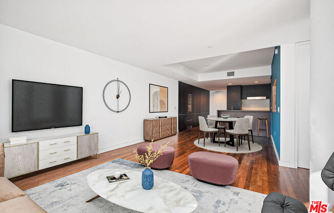 1 bed, 2 baths, 1,220 sqft, $4,500, Unit 11H