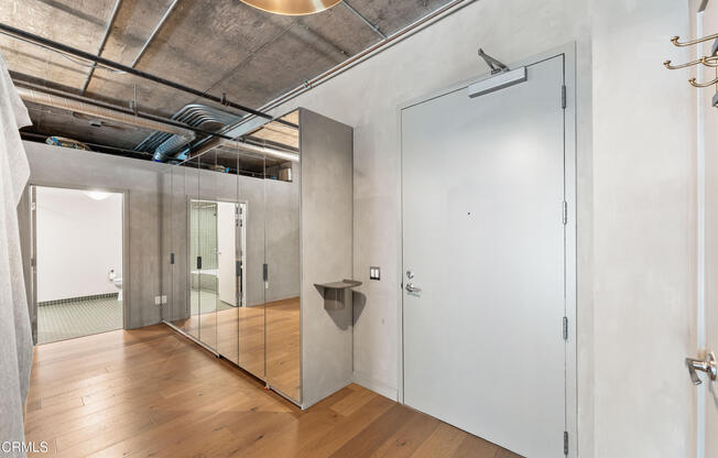 510 S Hewitt St UNIT 104