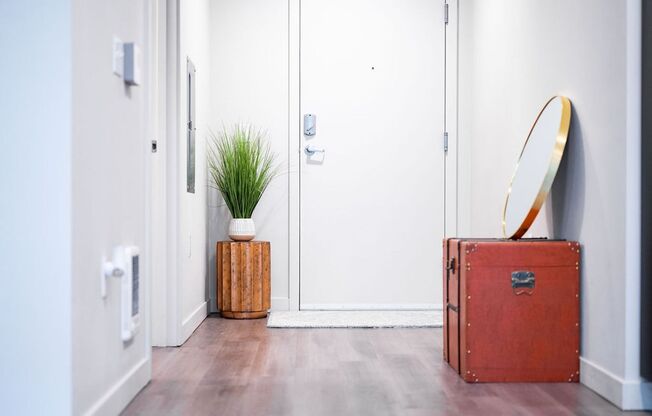 Studio, 1 bath, 350 sqft, $1,500, Unit 212