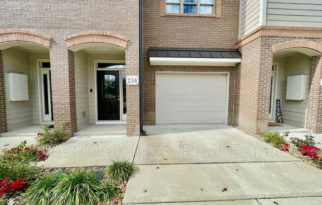 234 HUGH SHELTON LOOP