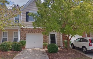 Fantastic townhouse at an excellent and convenient location of Morrisville!!