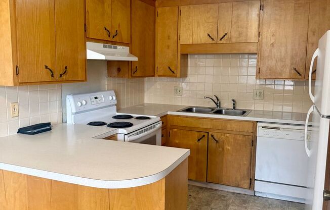 431-443 West 8th Street