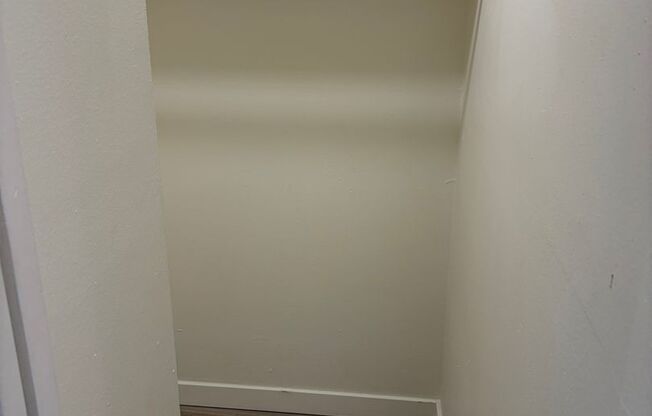 1 bed, 1 bath, 560 sqft, $1,199, Unit A-208