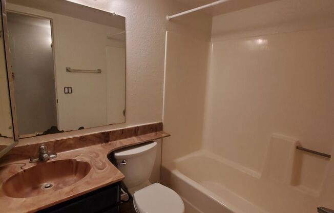 2 beds, 2 baths, $1,350