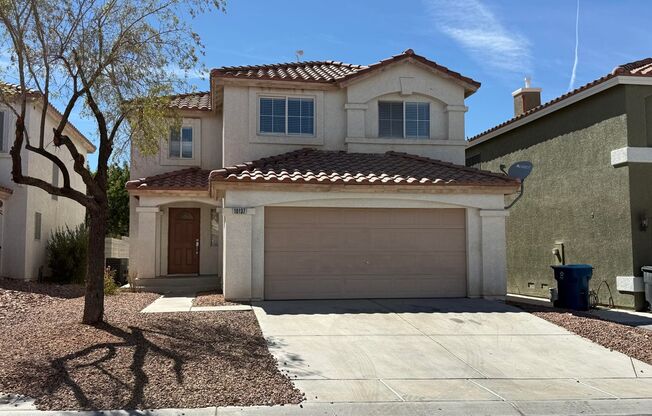 Beautiful Home in Silverado Ranch.