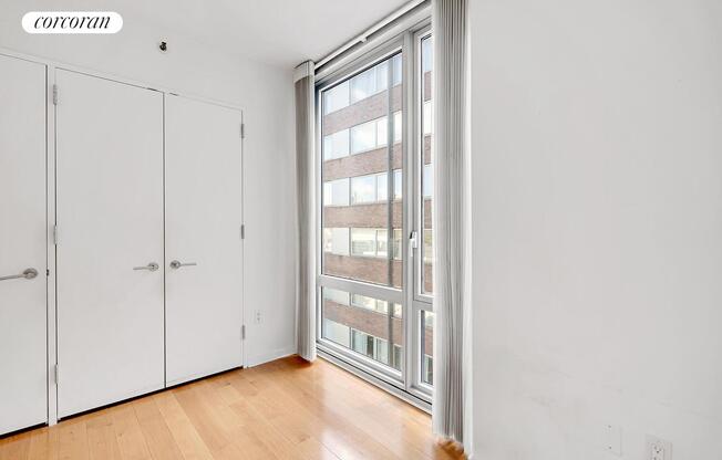 2 beds, 1.5 baths, 919 sqft, $7,500, Unit 8J