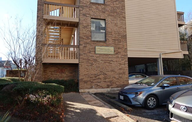 PEARL WEST CAMPUS - LOFTED 2BD / 1 BA - GATED - COVERED PARKING - WATER PAID