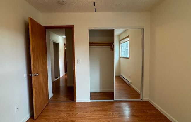 2 beds, 1 bath, 800 sqft, $1,450, Unit 3702 #2