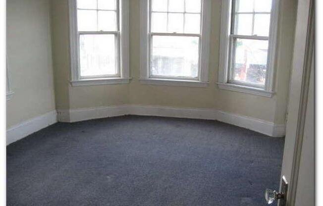 384 Washington Street