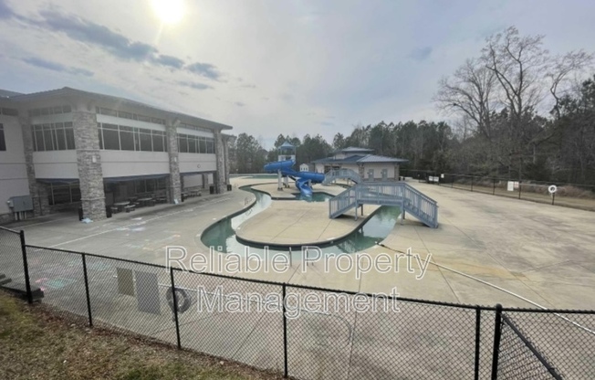 1015 GRAND RDG DR