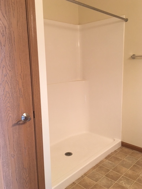 Studio, 1 bath, $1,300, Unit 871-101