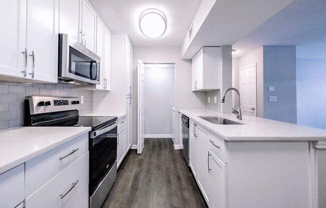 1 bed, 1 bath, 525 sqft, $1,150, Unit 1020