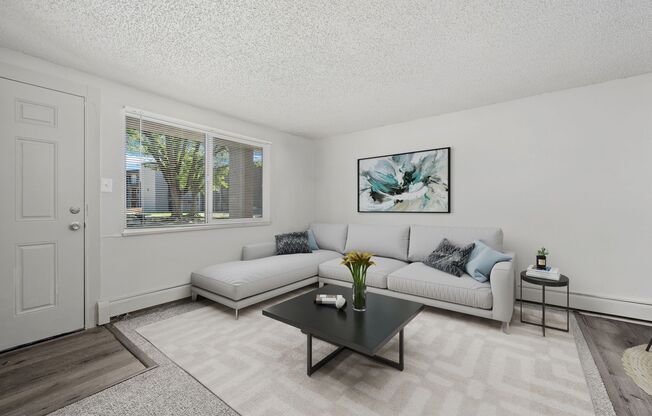 1 bed, 1 bath, 610 sqft, $849