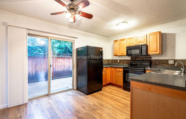 Charming Two Bedroom, One Bath In North Tabor!