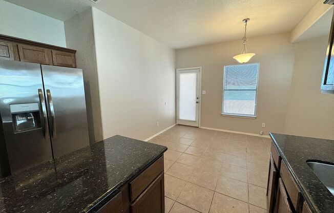 4 beds, 2 baths, $1,635