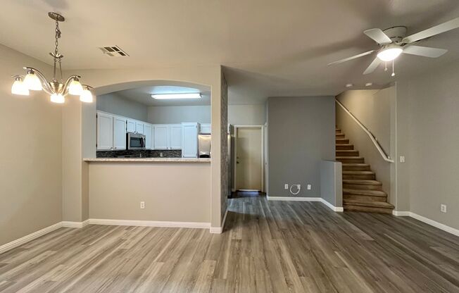 3 Bedroom 2.5 Bathroom Townhouse near Summerlin!