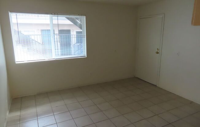 51ST ST (4366)