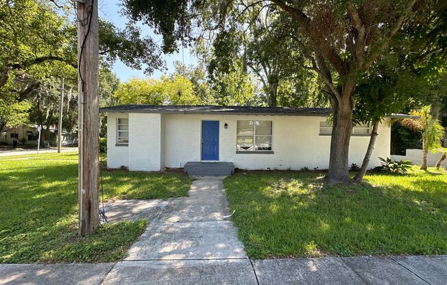 Your Daytona Beach Oasis Awaits! 3BD/2BA 723 Madison Charming Home!