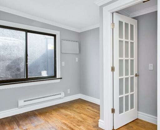 3 beds, 1 bath, $7,495, Unit 6F