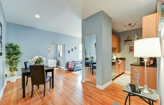 Stunning 1 Bedroom + Den, 1 Bathroom in the Heart of DC!!