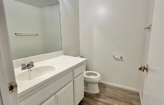 3 beds, 2.5 baths, $2,995, Unit 25517