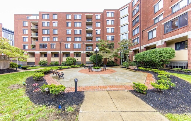 2 beds, 2 baths, 1,050 sqft, $3,600, Unit #503