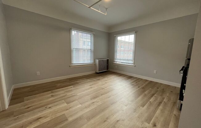 1 bed, 1 bath, $1,850, Unit 12