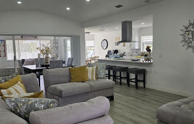 COMPLETELY FURNISHED 3 bed /2 bath - 55+ COMMUNITY