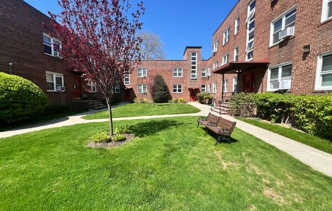 275 Maple Ave