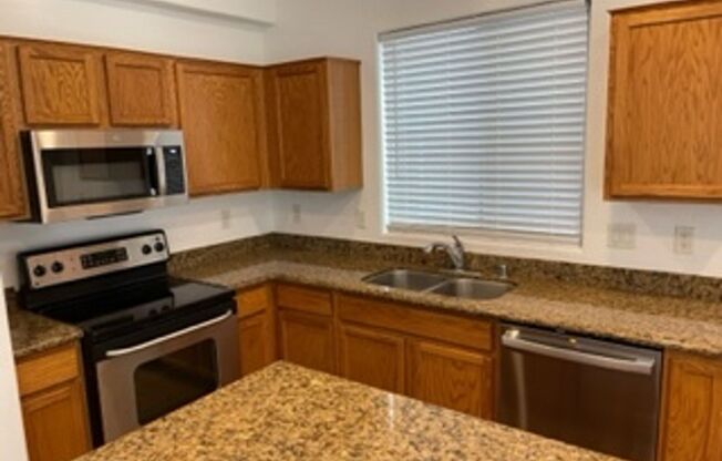 Power Ranch 4 bedroom rental