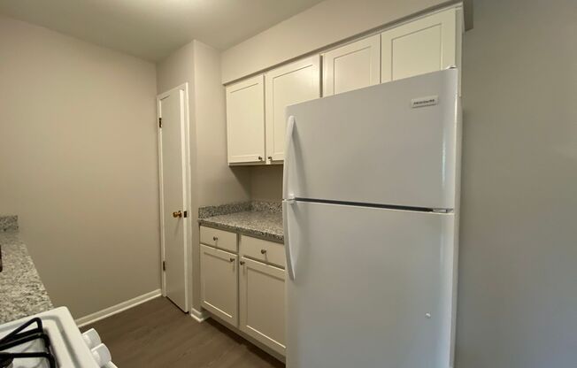 College Manor Apartments