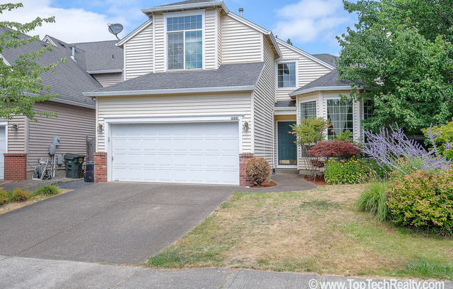 Lovely 4 Bedroom | 2.5 Bathroom Single Family Home | Corner Lot | Kaiser Woods Community