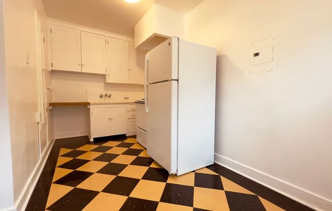 Vintage Apartments