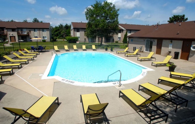 Swimming Pool and Sun Deck