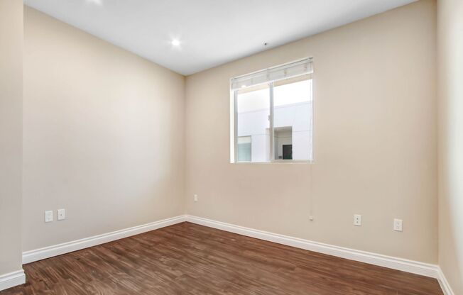 4 beds, 3 baths, 1,463 sqft, $3,495, Unit 304