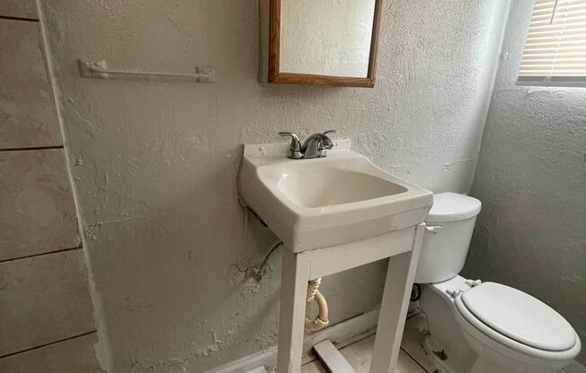 Affordable Studio + 1 Bath ABP