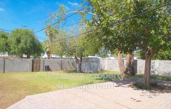 4204 N 20 ST