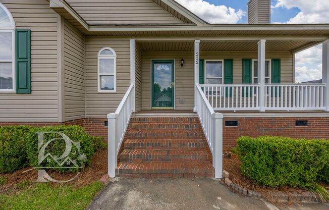 CHARMING HOME IN WEST COLUMBIA'S CHESTNUT RIDGE