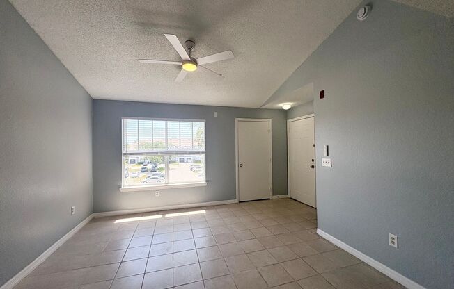 1/1 Condo in Villa Del Sol ~ Gated Comm w/ Resort-Style Amenities!